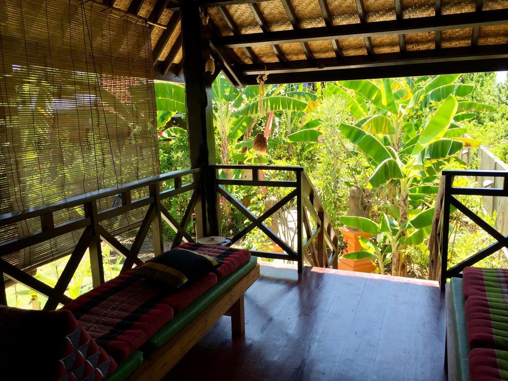 Mahogany Cottage Gili Meno Extérieur photo